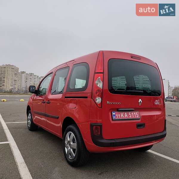 Мінівен Renault Kangoo 2010 в Києві