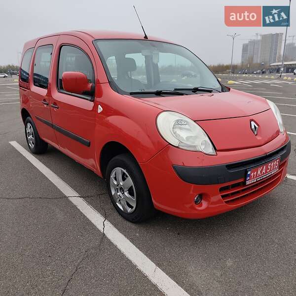 Мінівен Renault Kangoo 2010 в Києві
