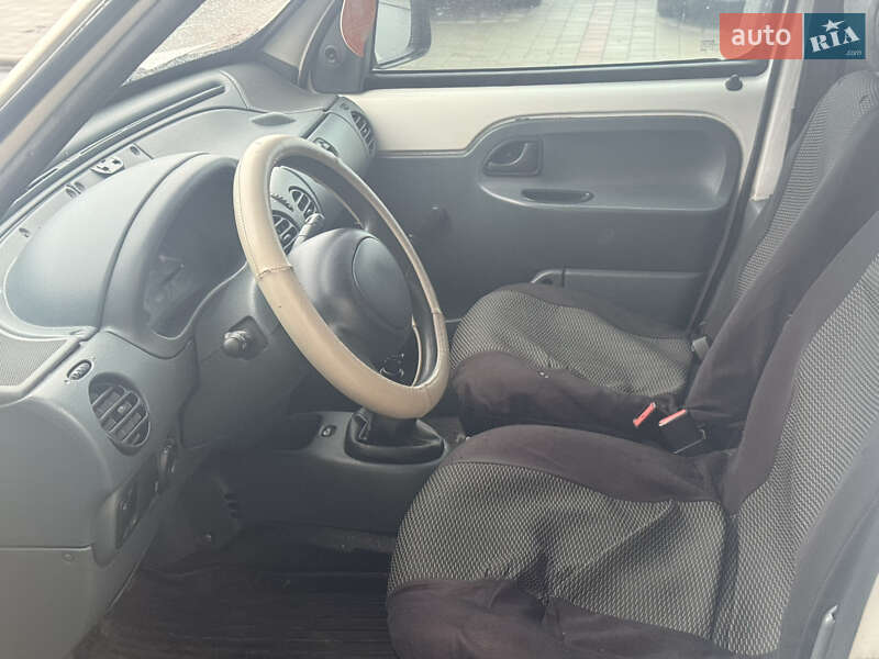 Мінівен Renault Kangoo 1998 в Тернополі