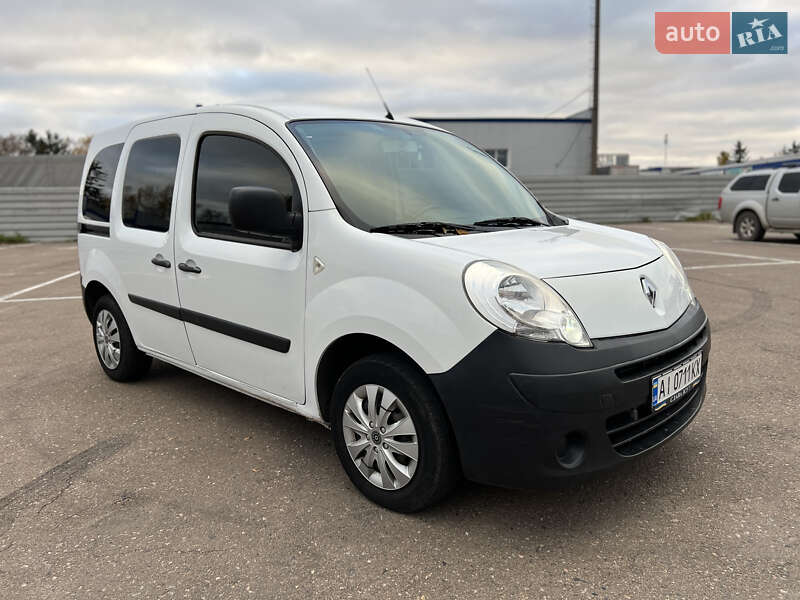 Мікроавтобус вантажний (до 3,5т) Renault Kangoo 2011 в Рівному