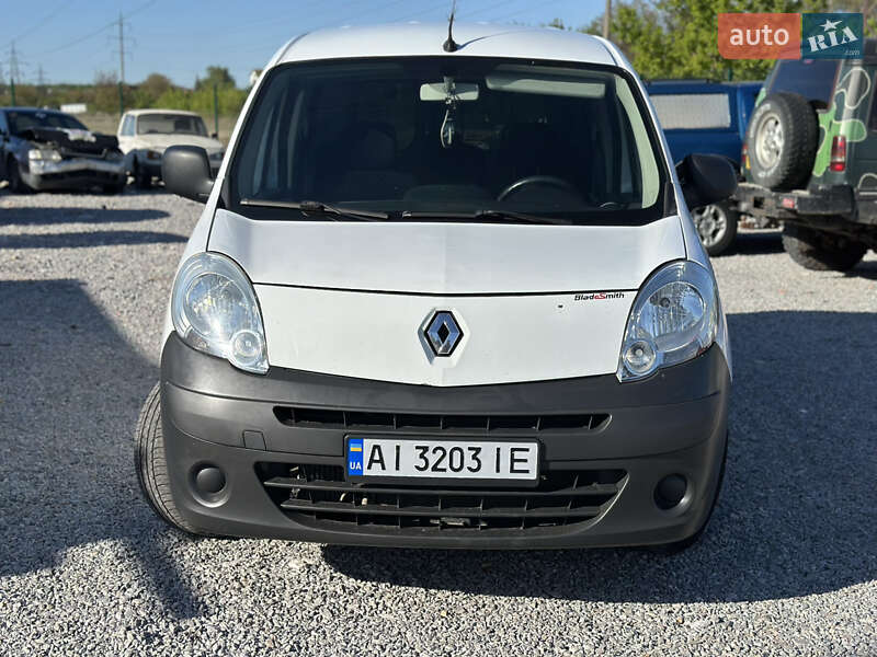 Грузопассажирский фургон Renault Kangoo 2014 в Киеве фото 14 Грузопассажирский фургон Renault Kangoo 2014 в Киеве
