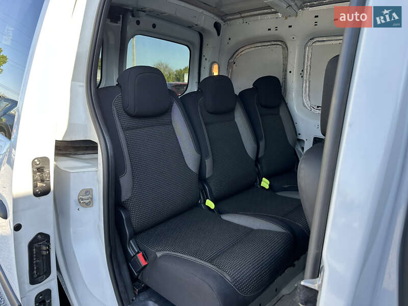 Грузопассажирский фургон Renault Kangoo 2014 в Киеве фото 38 Грузопассажирский фургон Renault Kangoo 2014 в Киеве