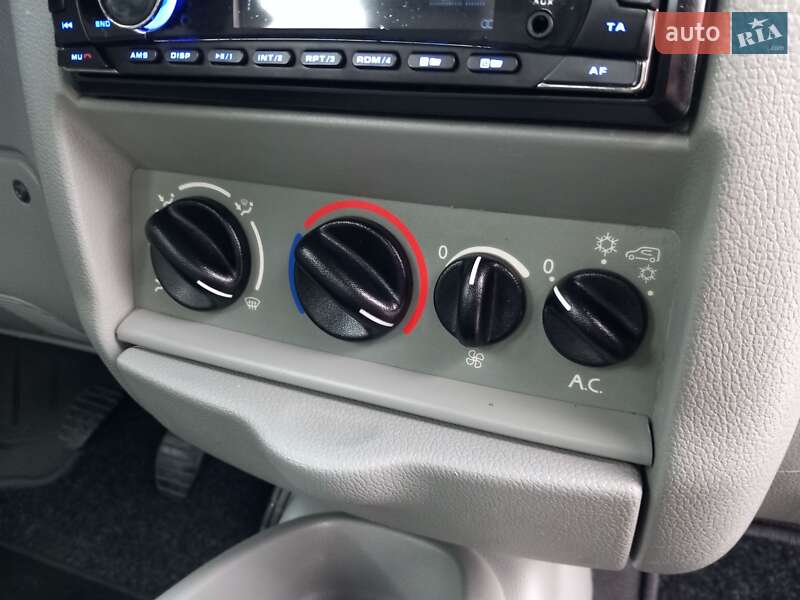 Минивэн Renault Kangoo 2002 в Городке фото 17 Минивэн Renault Kangoo 2002 в Городке