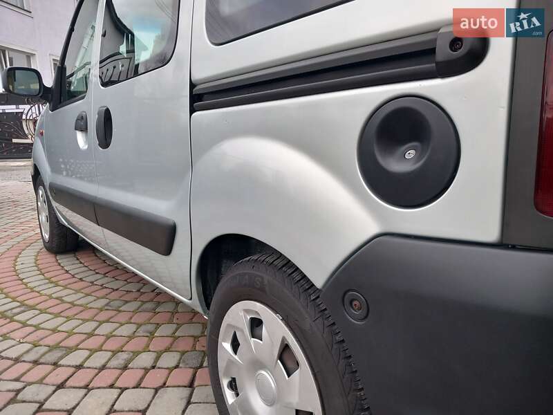 Минивэн Renault Kangoo 2002 в Городке фото 564 Минивэн Renault Kangoo 2002 в Городке