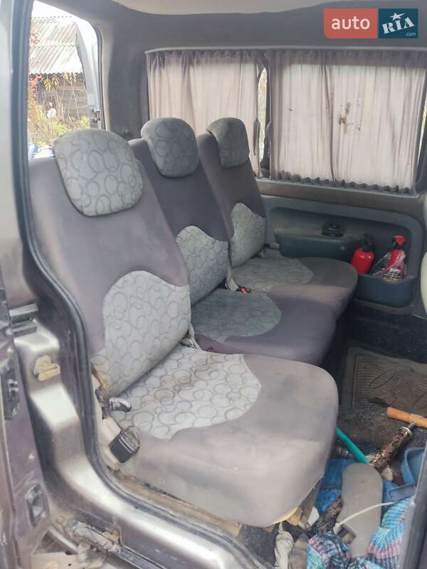 Минивэн Renault Kangoo 2003 в Калуше