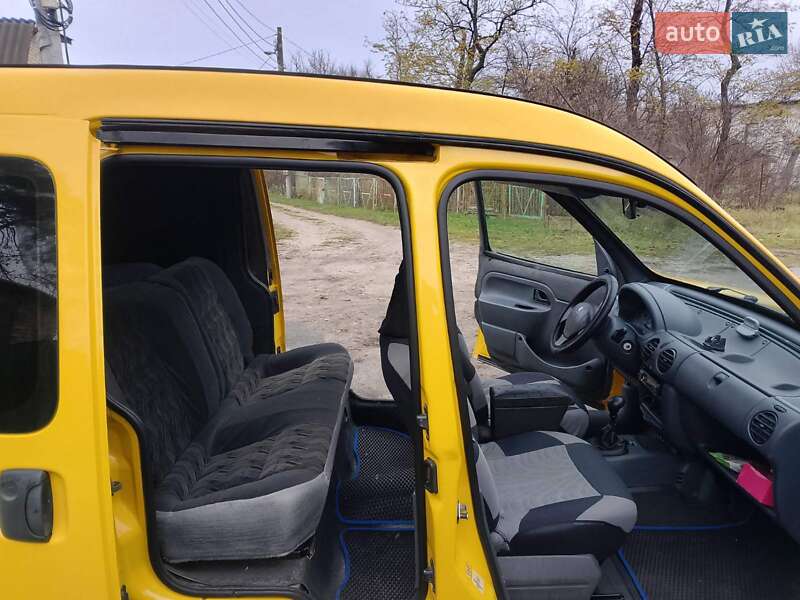 Мінівен Renault Kangoo 2001 в Києві