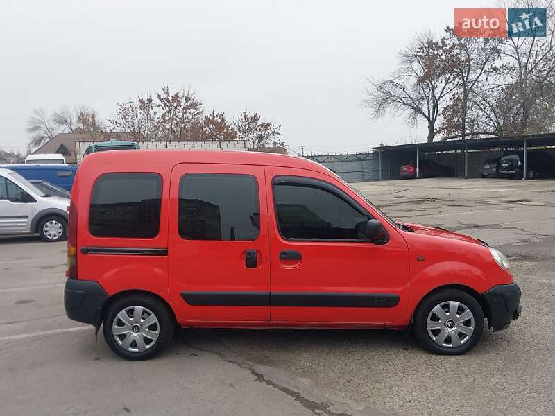 Минивэн Renault Kangoo 2004 в Николаеве фото 12 Минивэн Renault Kangoo 2004 в Николаеве