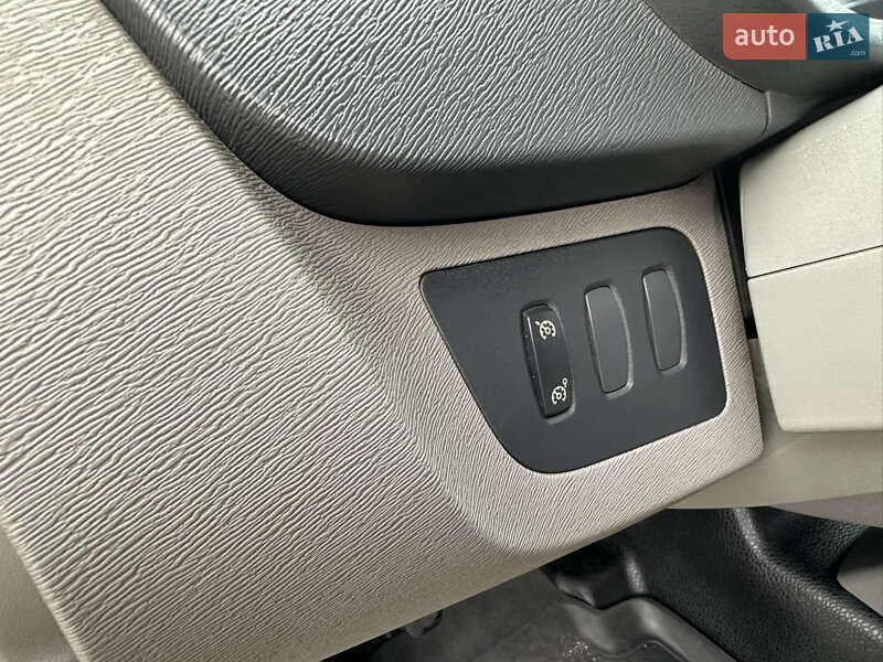 Мінівен Renault Kangoo 2010 в Жовтих Водах фото 22 Мінівен Renault Kangoo 2010 в Жовтих Водах