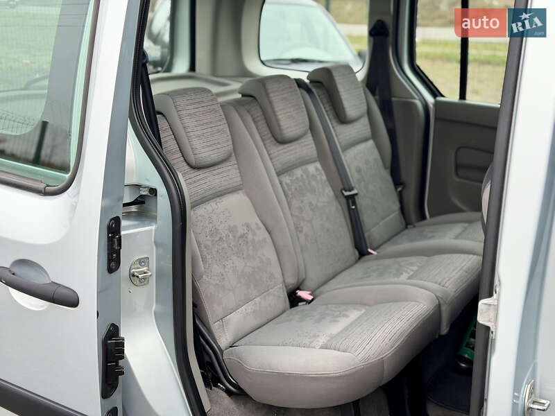 Мінівен Renault Kangoo 2008 в Рівному фото 15 Мінівен Renault Kangoo 2008 в Рівному