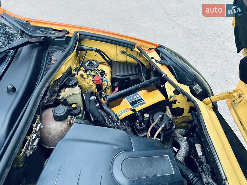 Грузовой фургон Renault Kangoo 2008 в Умани