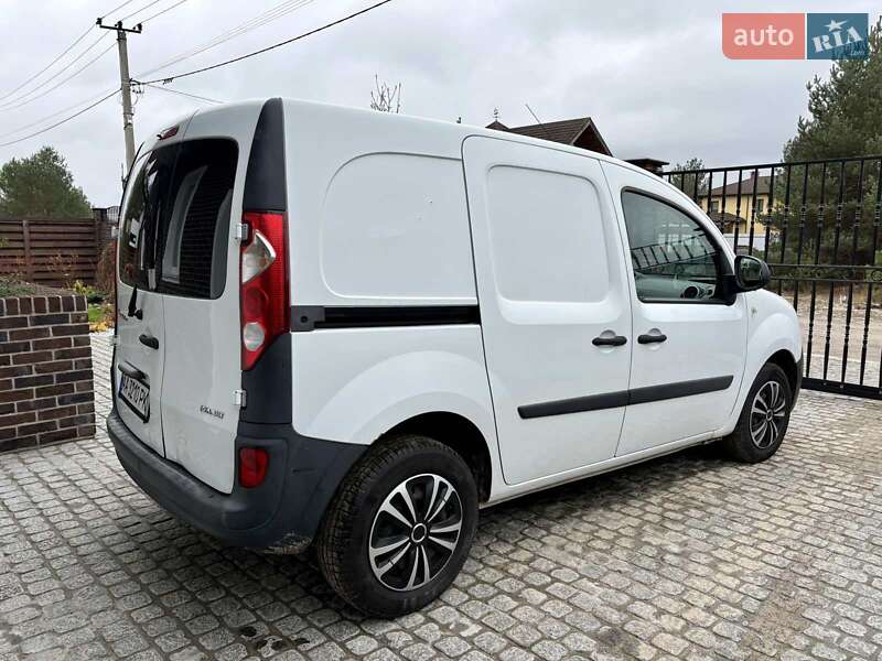 Грузовой фургон Renault Kangoo 2013 в Киеве фото 2 Грузовой фургон Renault Kangoo 2013 в Киеве