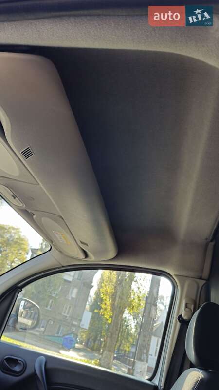 Вантажний фургон Renault Kangoo 2015 в Одесі фото 17 Вантажний фургон Renault Kangoo 2015 в Одесі