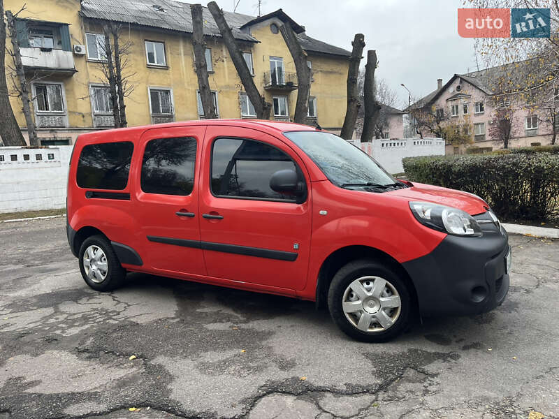 Мінівен Renault Kangoo 2016 в Кам'янському фото Мінівен Renault Kangoo 2016 в Кам'янському
