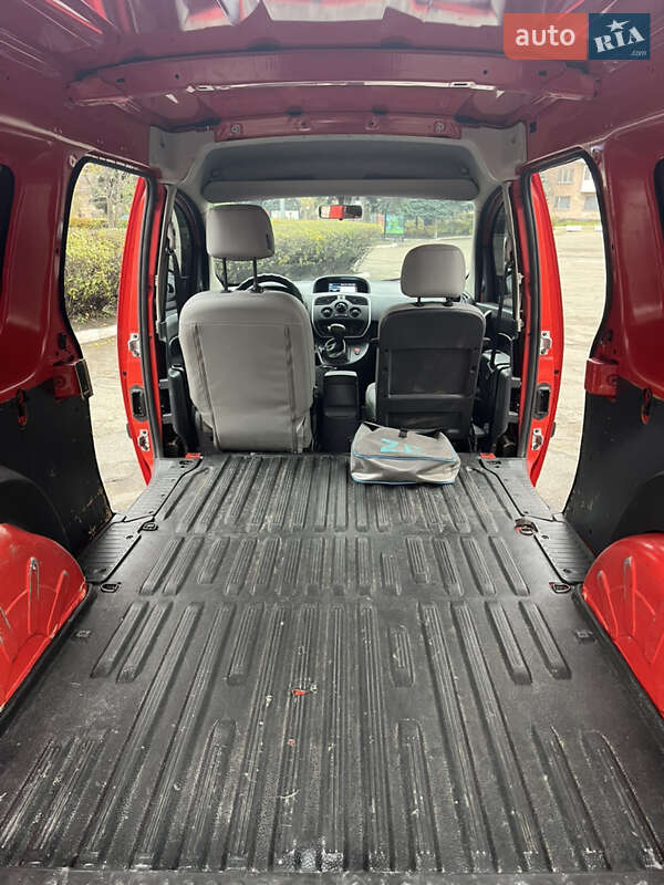 Мінівен Renault Kangoo 2016 в Кам'янському фото 32 Мінівен Renault Kangoo 2016 в Кам'янському