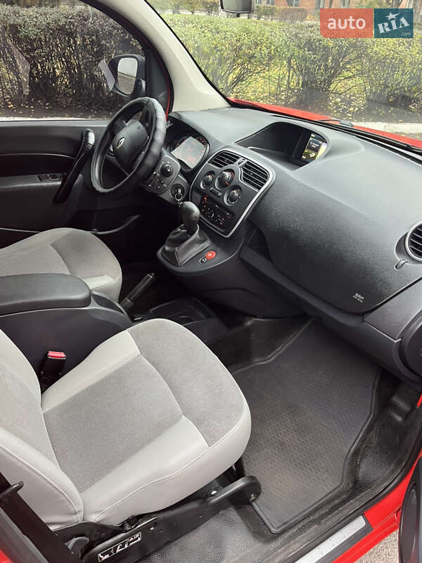 Мінівен Renault Kangoo 2016 в Кам'янському фото 38 Мінівен Renault Kangoo 2016 в Кам'янському