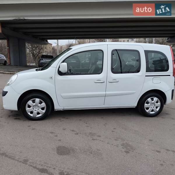 Мінівен Renault Kangoo 2011 в Києві фото 4 Мінівен Renault Kangoo 2011 в Києві