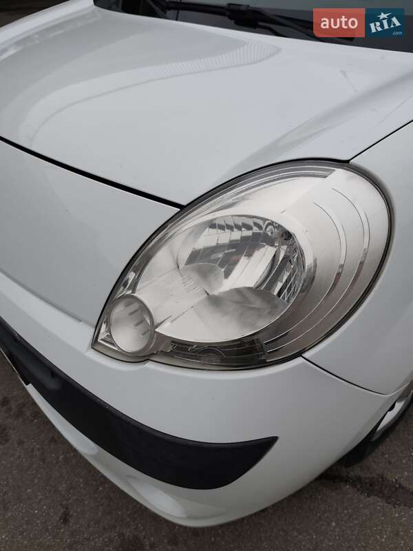 Мінівен Renault Kangoo 2011 в Києві фото 55 Мінівен Renault Kangoo 2011 в Києві