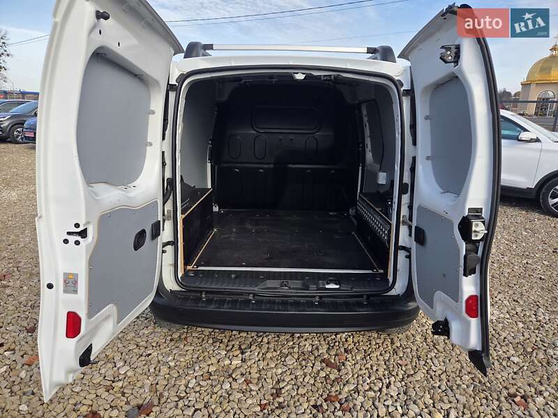 Грузовой фургон Renault Kangoo 2020 в Львове