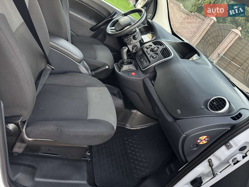 Минивэн Renault Kangoo 2019 в Черновцах