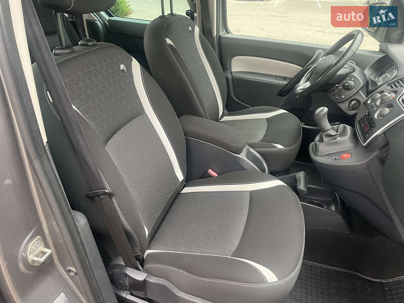 Минивэн Renault Kangoo 2014 в Луцке фото 30 Минивэн Renault Kangoo 2014 в Луцке