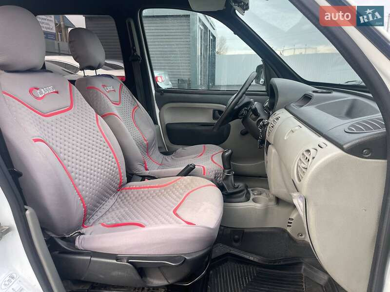 Мінівен Renault Kangoo 2007 в Києві