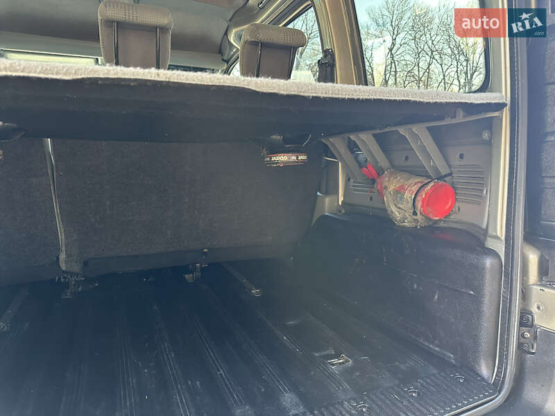 Мінівен Renault Kangoo 2004 в Чернівцях