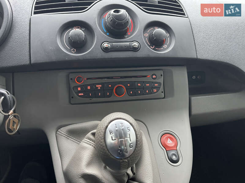 Минивэн Renault Kangoo 2010 в Луцке