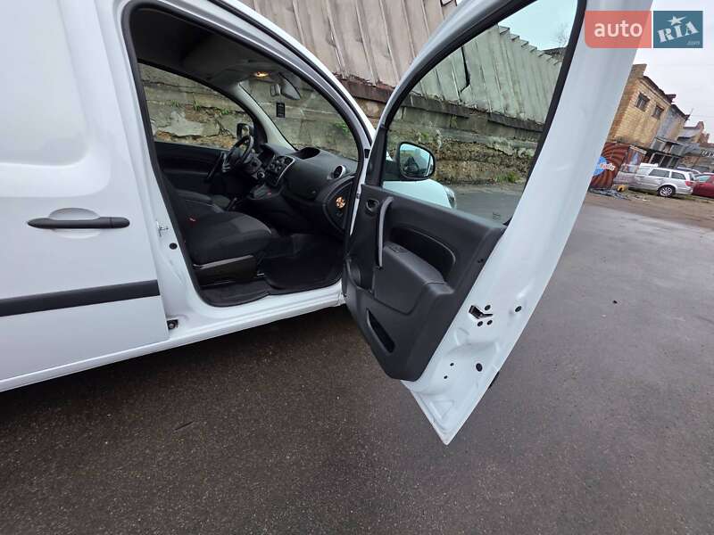 Грузовой фургон Renault Kangoo 2018 в Киеве фото 13 Грузовой фургон Renault Kangoo 2018 в Киеве