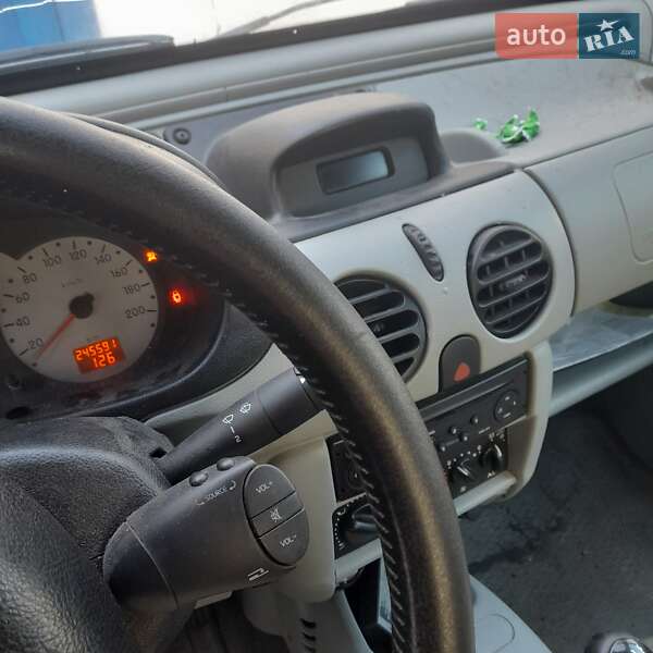 Минивэн Renault Kangoo 2002 в Ровно