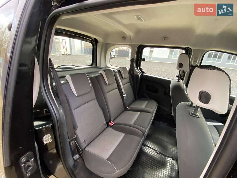 Вантажний фургон Renault Kangoo 2015 в Києві