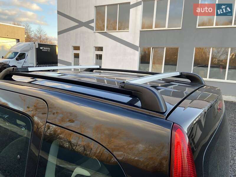 Вантажний фургон Renault Kangoo 2015 в Києві