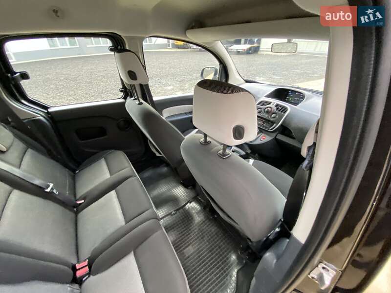 Вантажний фургон Renault Kangoo 2015 в Києві