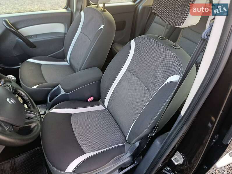 Вантажний фургон Renault Kangoo 2015 в Ковелі