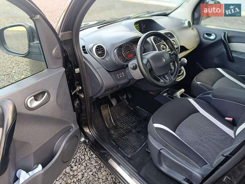 Вантажний фургон Renault Kangoo 2015 в Ковелі