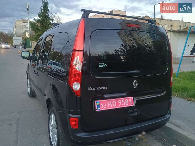 Минивэн Renault Kangoo 2010 в Виннице