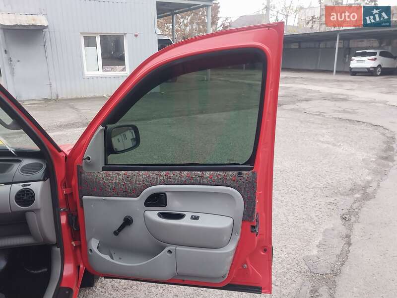 Мінівен Renault Kangoo 2004 в Миколаєві
