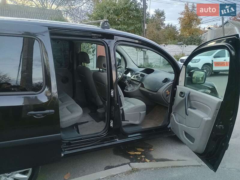 Минивэн Renault Kangoo 2010 в Виннице