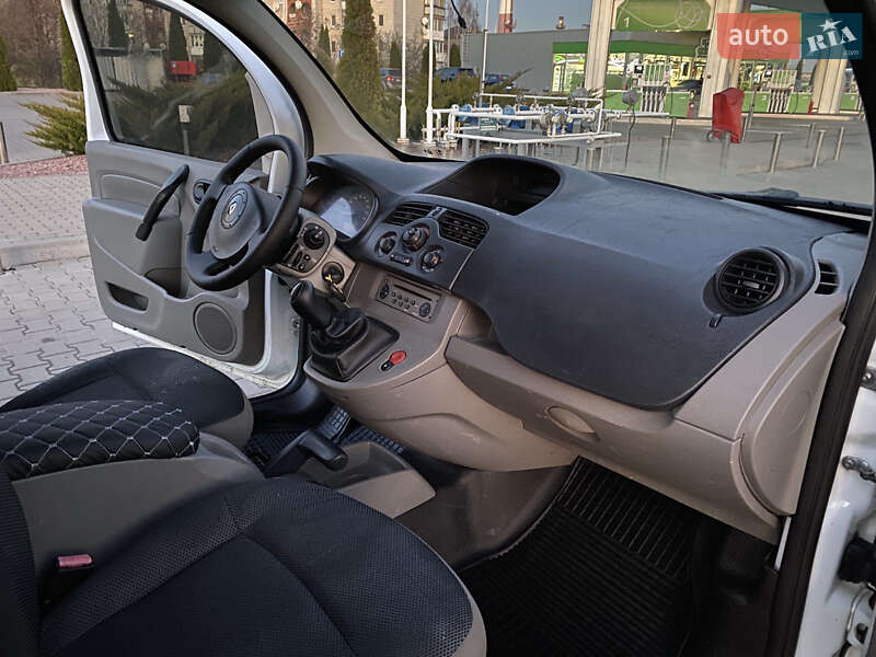 Минивэн Renault Kangoo 2009 в Житомире