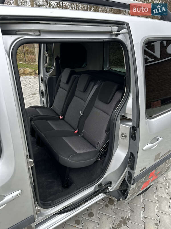 Минивэн Renault Kangoo 2015 в Черновцах