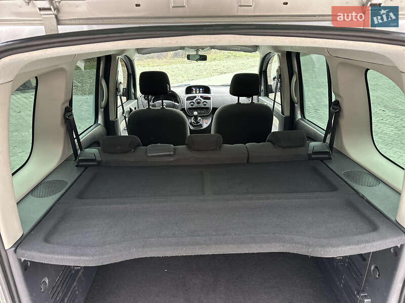 Минивэн Renault Kangoo 2015 в Черновцах