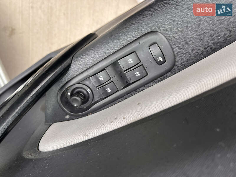 Минивэн Renault Kangoo 2013 в Луцке фото 16 Минивэн Renault Kangoo 2013 в Луцке