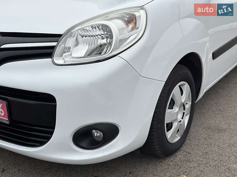 Минивэн Renault Kangoo 2014 в Луцке