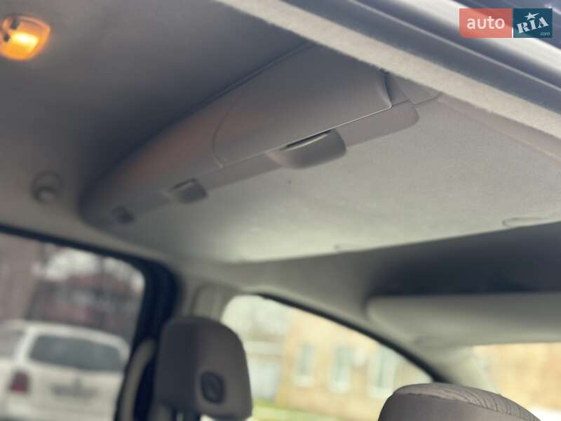 Минивэн Renault Kangoo 2009 в Луцке