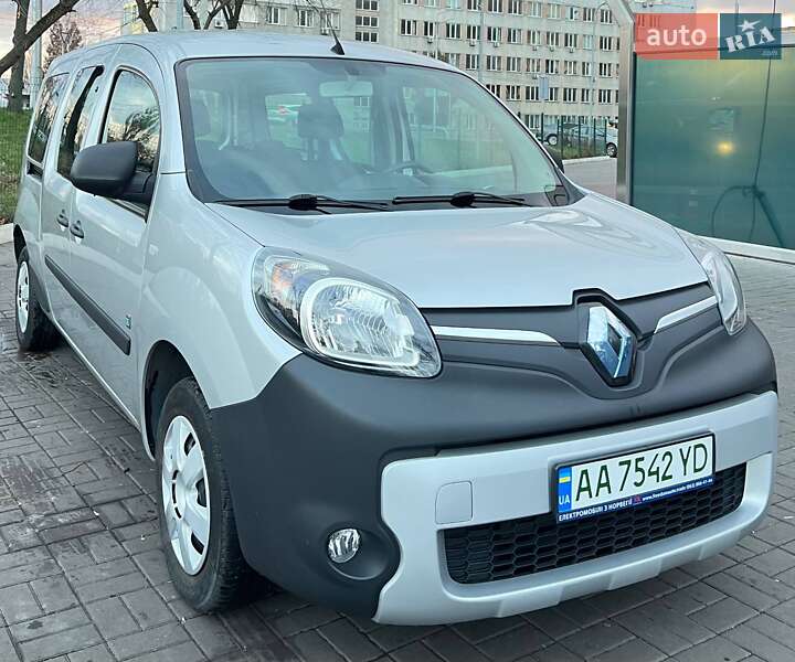 Мінівен Renault Kangoo 2017 в Києві