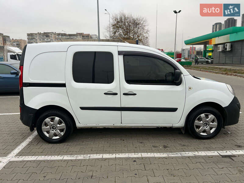 Минивэн Renault Kangoo 2011 в Киеве