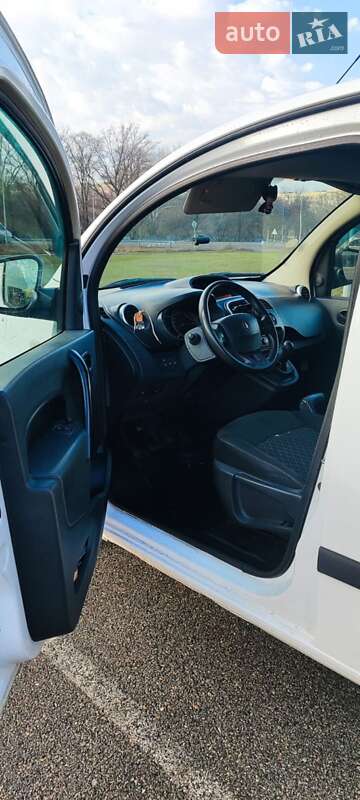 Мінівен Renault Kangoo 2014 в Дніпрі