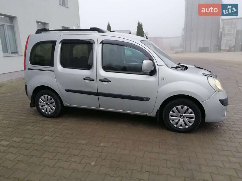 Минивэн Renault Kangoo 2008 в Черновцах