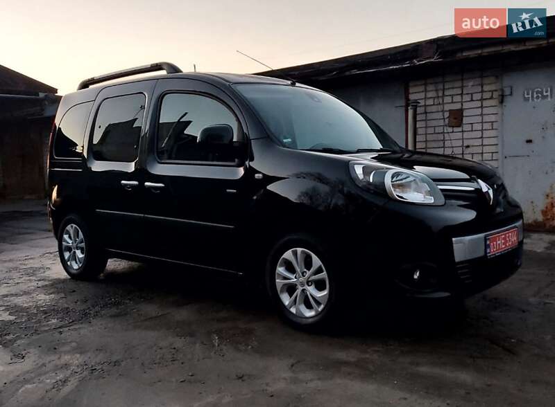 Мінівен Renault Kangoo 2017 в Дніпрі