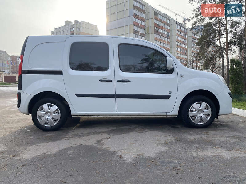 Вантажний фургон Renault Kangoo 2012 в Харкові