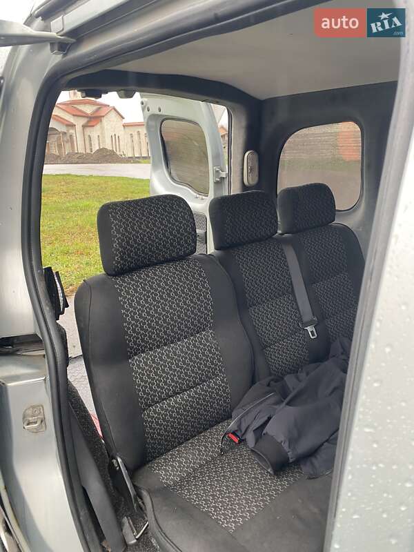 Мінівен Renault Kangoo 2009 в Києві